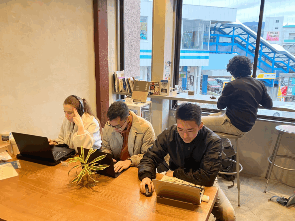 Seaside coworking